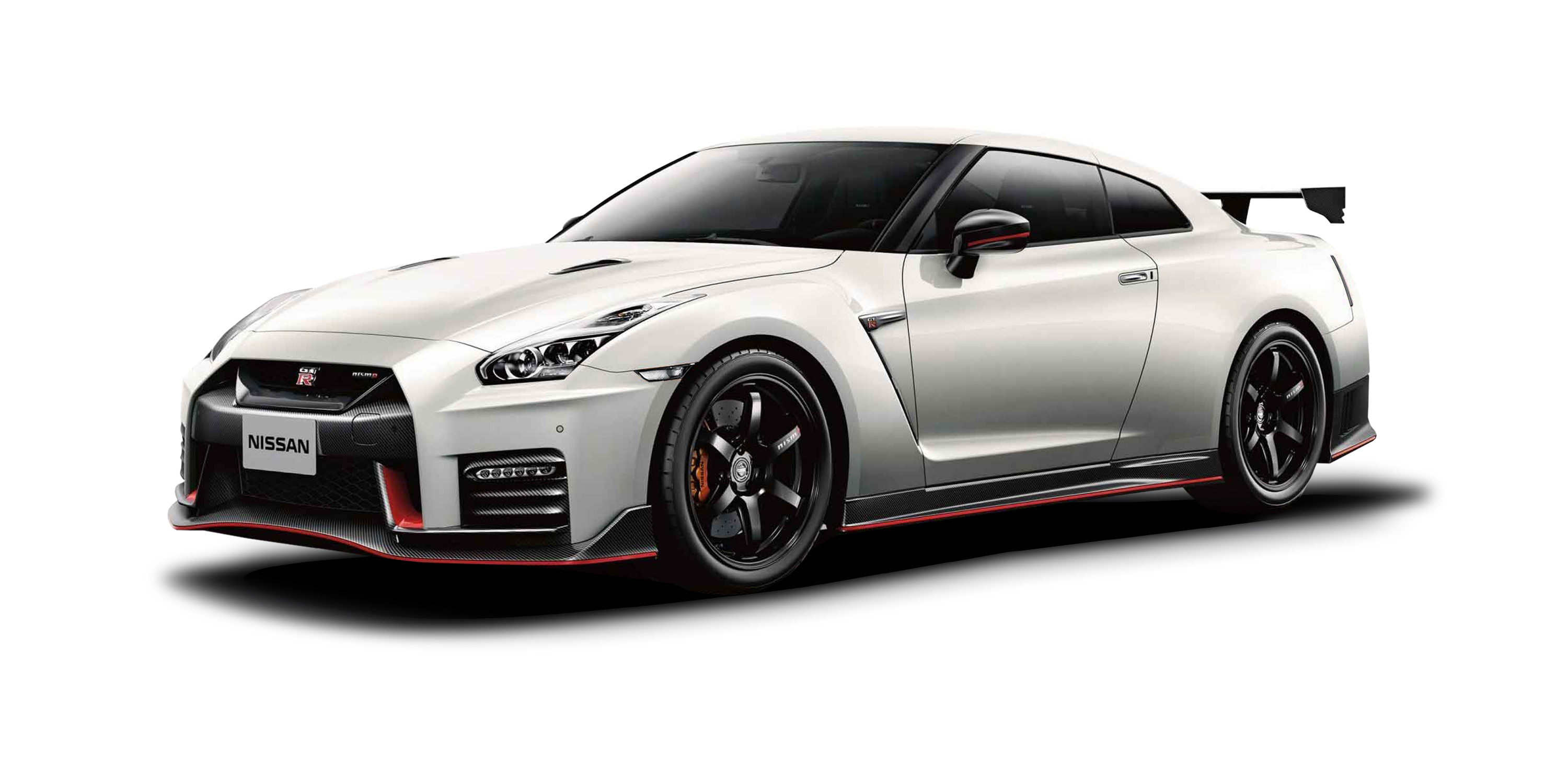 GT-R NISMO у студії, вигляд спереду з розворотом на 3/4